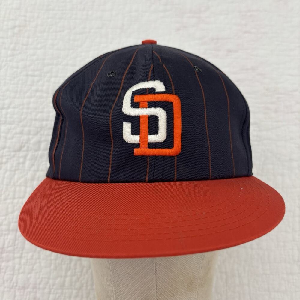 Vintage 90’s San Diego Padres SnapBack Hat San Diego Trust & Savings Bank SGA